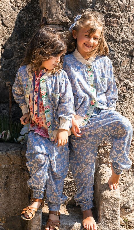 Discover mob-SPRING SUMMER COLLECTION